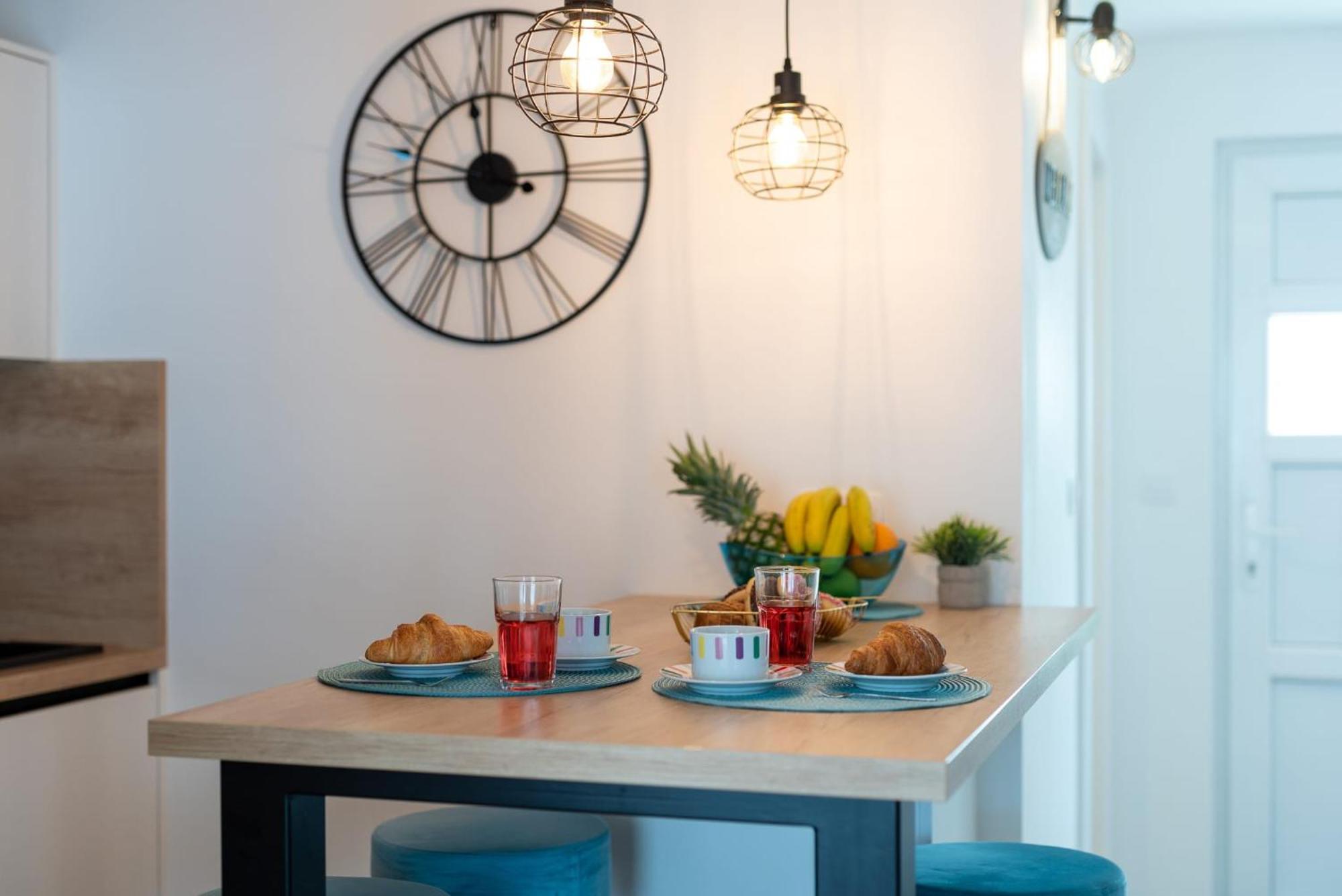 Apartmans And Ana Lägenhet *
